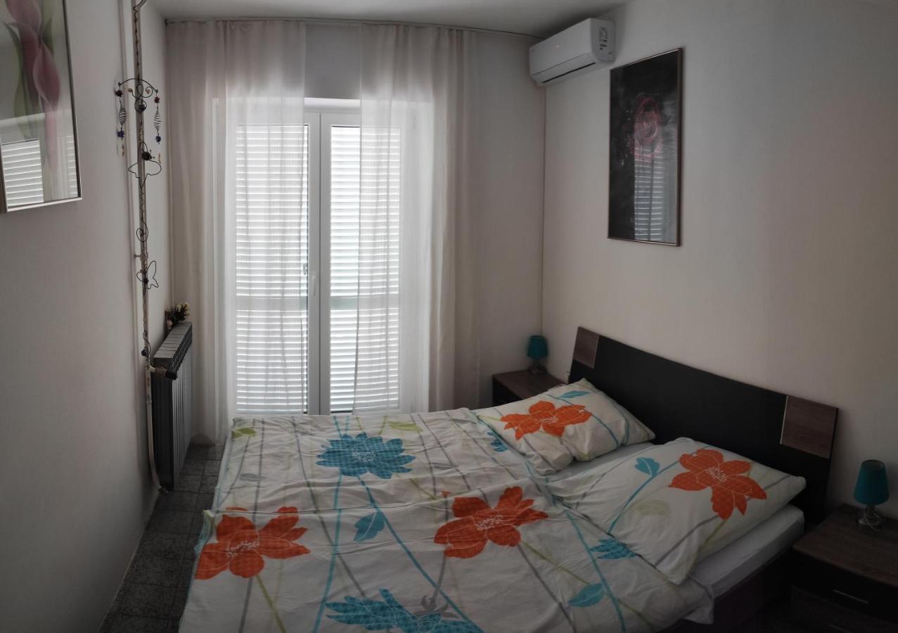 Apartmani Sabira Novi Vinodolski Bagian luar foto