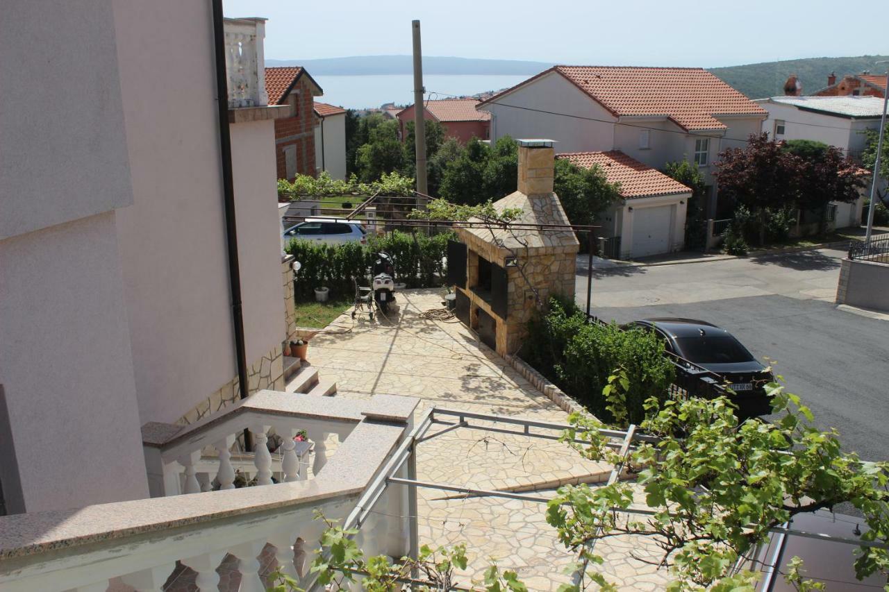 Apartmani Sabira Novi Vinodolski Bagian luar foto