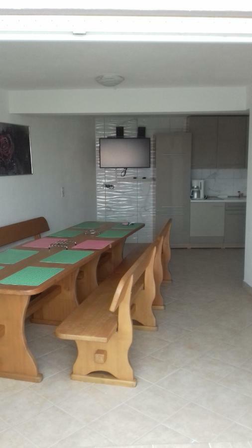 Apartmani Sabira Novi Vinodolski Bagian luar foto