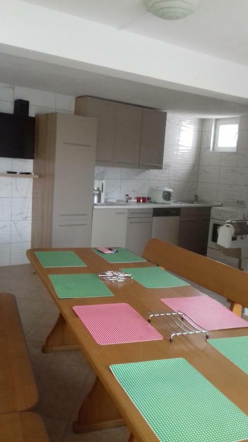 Apartmani Sabira Novi Vinodolski Bagian luar foto